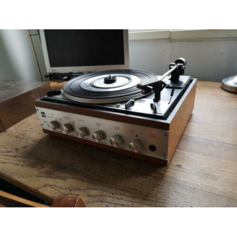 Dual HS37 direct drive platenspeler en versterker