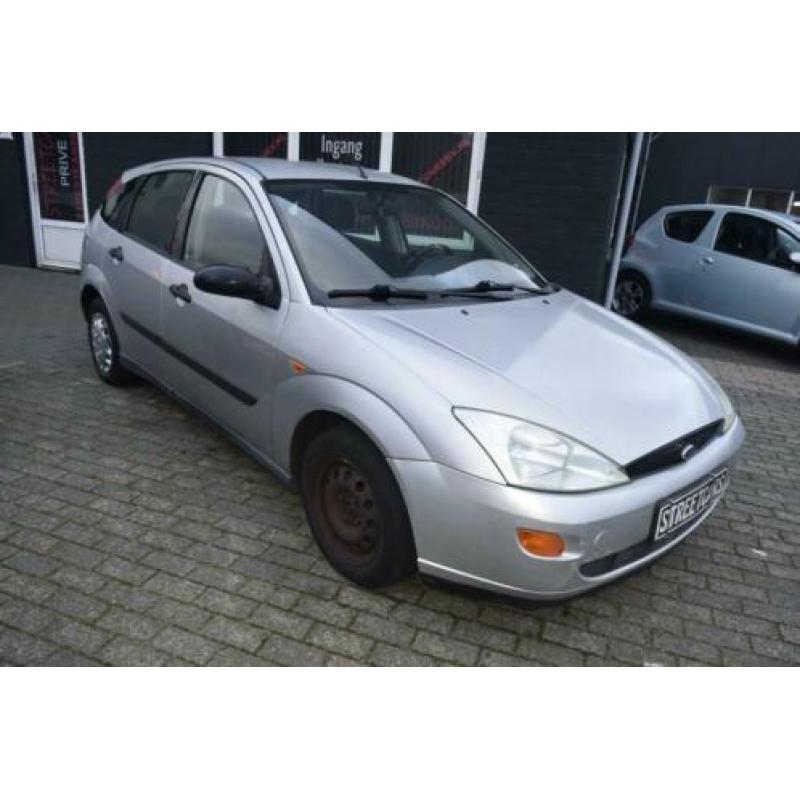 Ford Focus 1.6-16V Ghia