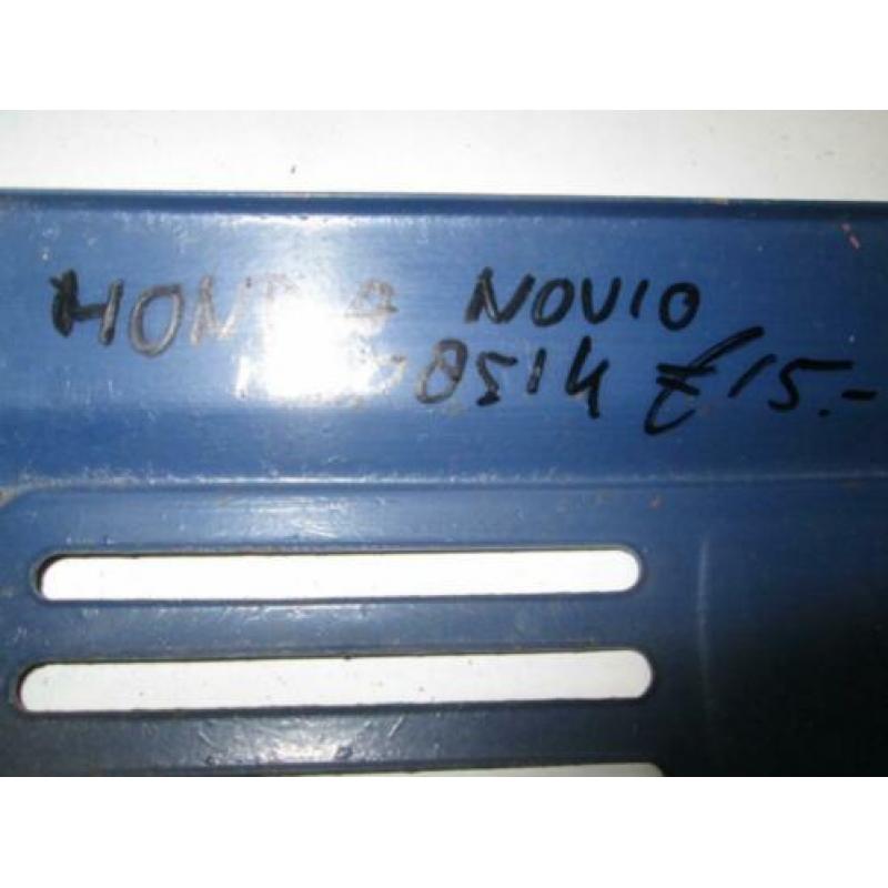 Honda Novio Voorkap