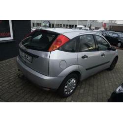 Ford Focus 1.6-16V Ghia