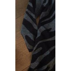 Repeat Cashmere vest 38