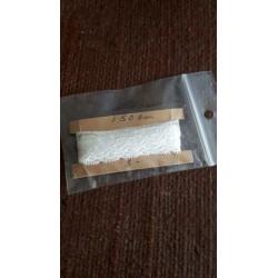 Oud kant voor poppen jurkjes