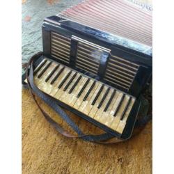Goed bespeelbaar Cyclop accordeon.