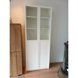 Boekenkast Billy wit Ikea kast
