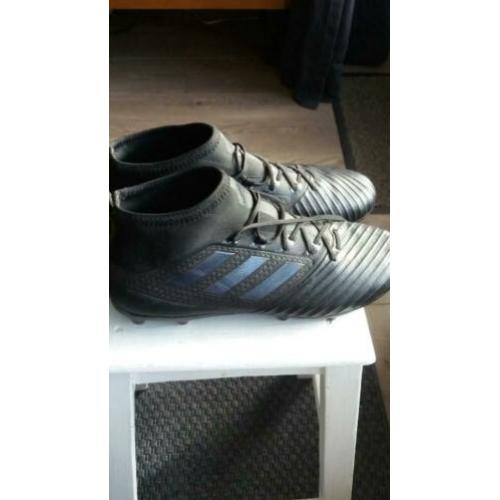 Adidas voetbalschoenen