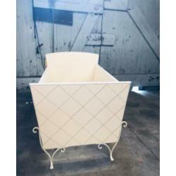 Retro vintage ledikant wieg babybed wit uniek