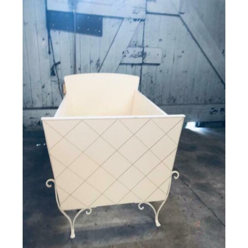 Retro vintage ledikant wieg babybed wit uniek