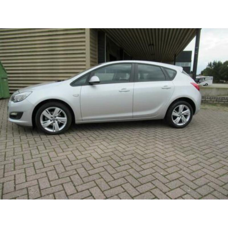 Opel Astra 1.4 Turbo Rhythm [ aircoaudio,cruise,lmv ]