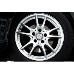 Mercedes-Benz B-Klasse B180 Ambition AUT NAVI BLUETH CRUISE