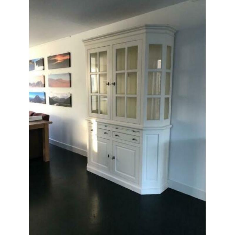 Houten buffetkast / vitrinekast (wit) (158x45x220)