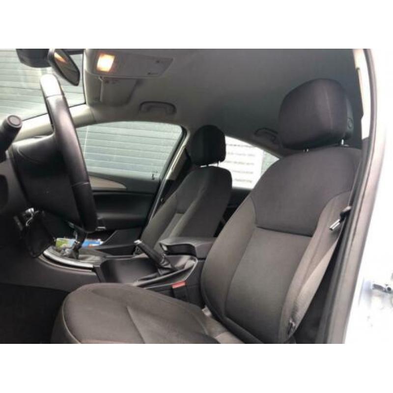 Opel Insignia 140pk Turbo Business+ (NAV/Climate/LMV/2de eig