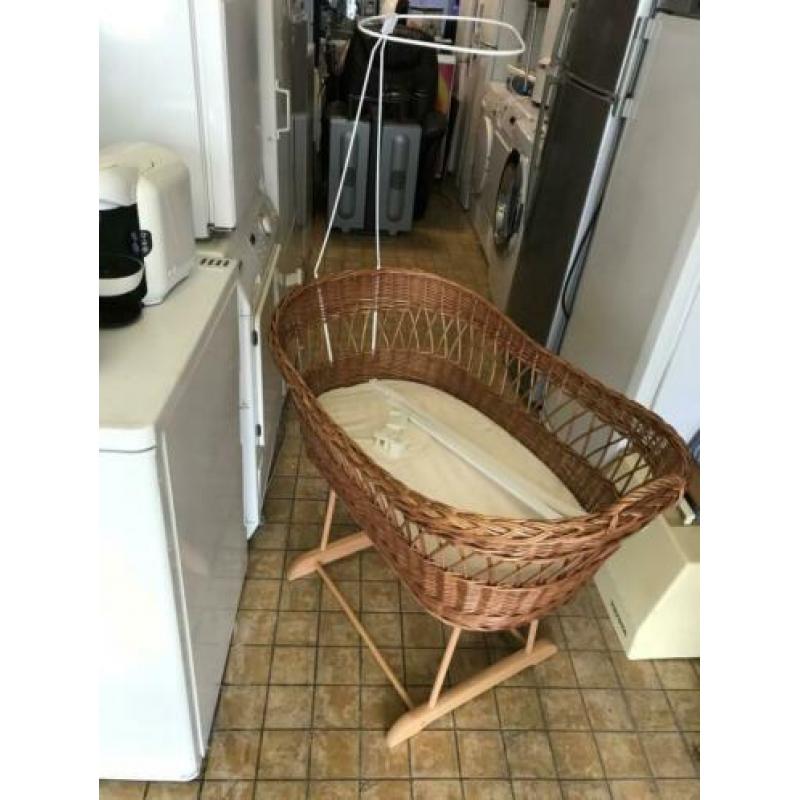 rotan babywieg