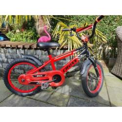 BMX jongensfiets 16 inch met zijwieltjes.