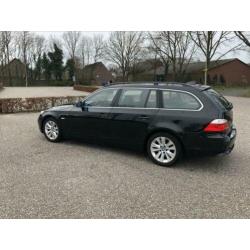 BMW 5-Serie 3.0 D 535 Touring AUT 2005 Zwart