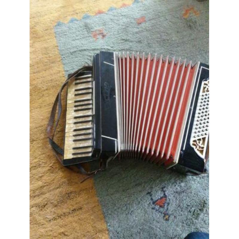 Goed bespeelbaar Cyclop accordeon.