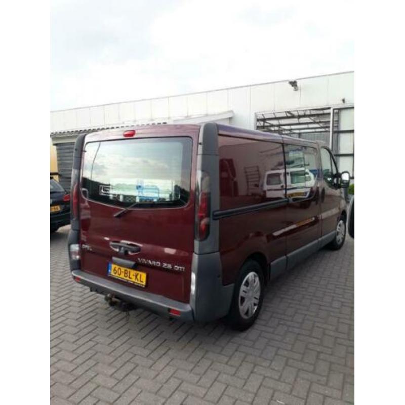 Opel Vivaro 2.5 DTI 2.9T L2h1 2004