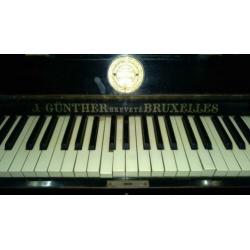Guenther piano verticale / upright - zeer oud en stijlvol