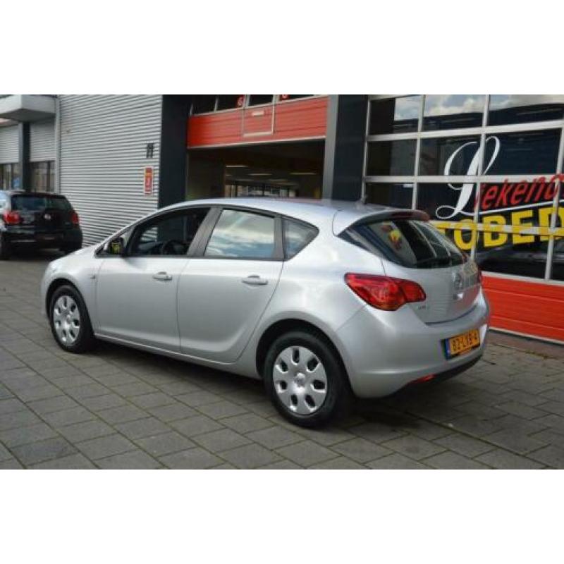 Opel Astra 1.6 Selection Automaat I Airco I Dealer onderhoud