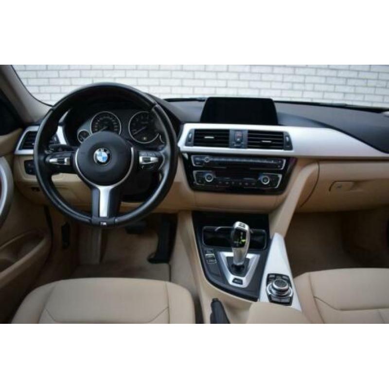 BMW 3-serie 330e Sport AUT LEDER/15%/ORG.NED&1eEIG/NAP/XENON