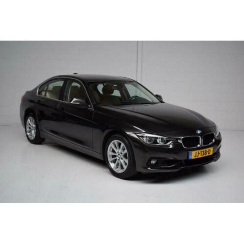 BMW 3-serie 330e Sport AUT LEDER/15%/ORG.NED&1eEIG/NAP/XENON