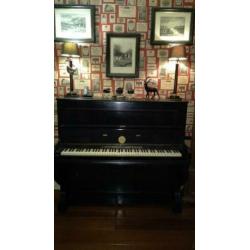 Guenther piano verticale / upright - zeer oud en stijlvol