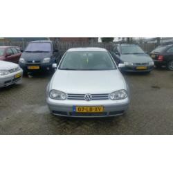Volkswagen Golf 2.0 85KW 2002 Grijs