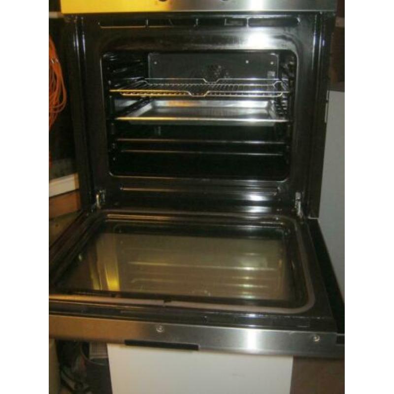 oven merk Siemens rvs front
