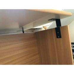 Bureau in nette staat €20