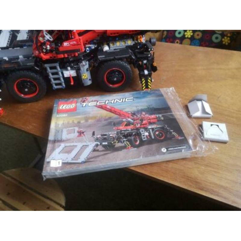 Lego technic 42082 roughterrain crane, netjes en werkend