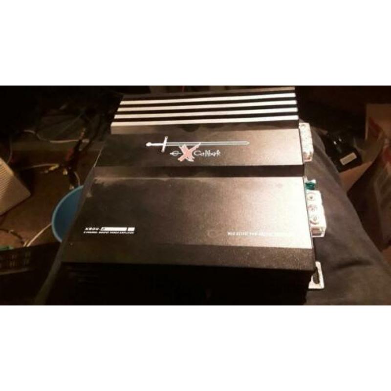 koop excalibur versterker 1000 watt en box Veel power