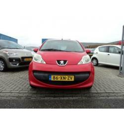 Peugeot 107 1.0 12v 68pk 5deurs sport stuurbekrachtiging