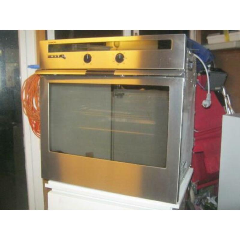 oven merk Siemens rvs front