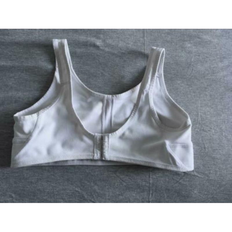 Queentex, Witte sport BH, maat 85C,