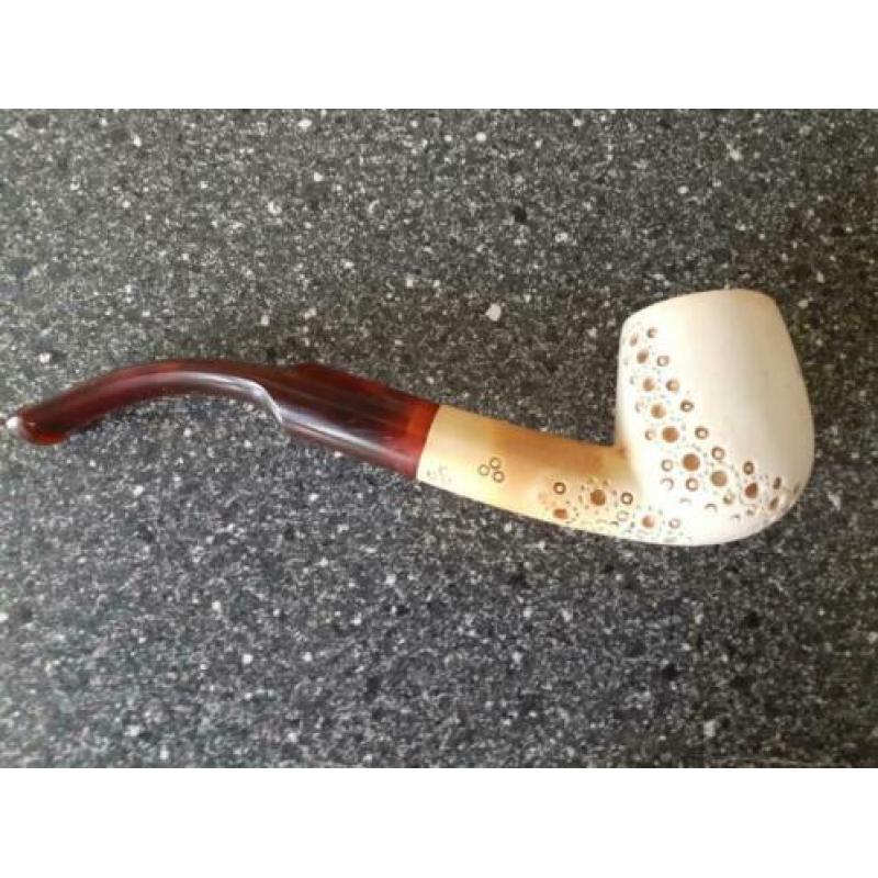 Meerschaum bent billiard