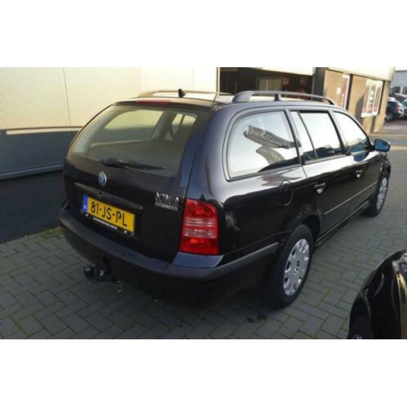 Skoda Octavia Combi 1.9 TDI Comfort aut. airco export