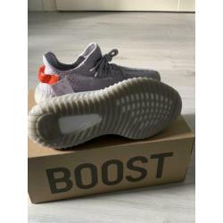 Yeezy Boost 350 V2 “Tail Light” 46 / 11.5US (origineel!)