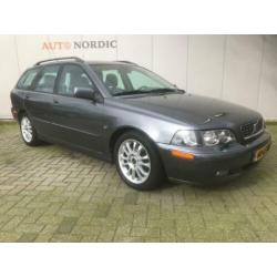 Volvo V40 2.0 T Dynamic