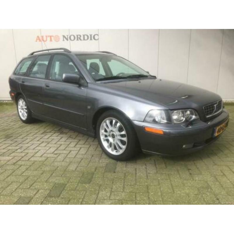 Volvo V40 2.0 T Dynamic