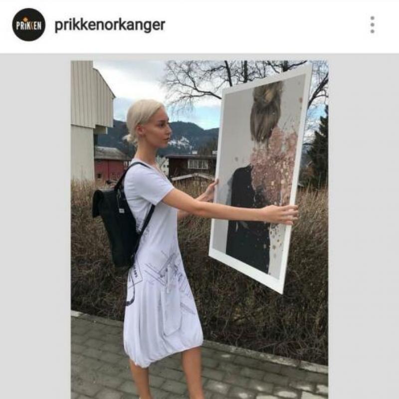 NÖR Denmark zwarte aparte jurk 179,00 maat 42 of 44