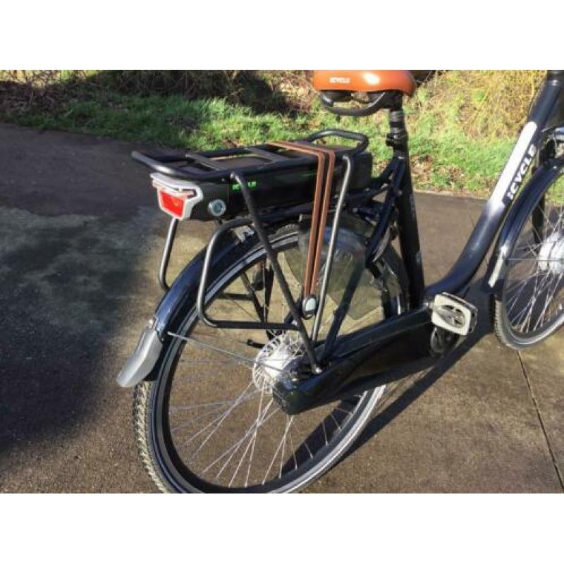 Zo goed als nieuw elektrische fiets