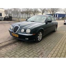 Jaguar S-Type 3.0 V6 SPORT