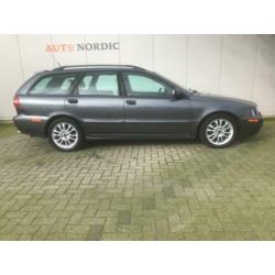 Volvo V40 2.0 T Dynamic