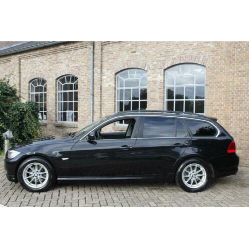 BMW 3 Serie Touring 316i Business Line Navigatie, ECC Clima,