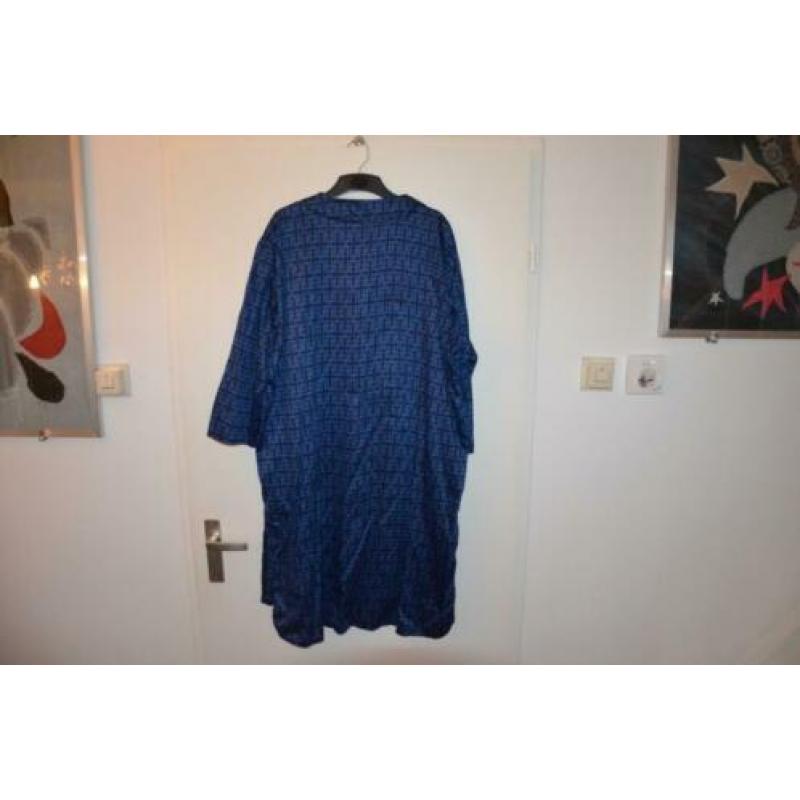 mooie zgan handmade tuniekjes maat 50/52, 25 euro per stuk