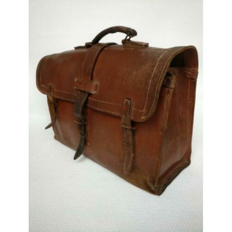 Oude schooltas, mooie patine