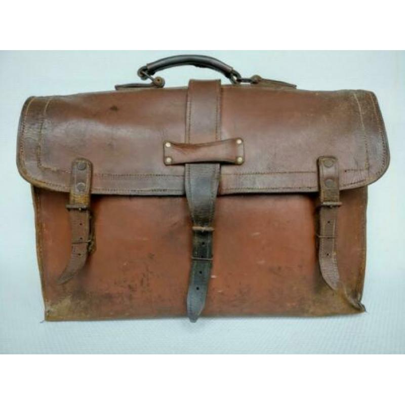 Oude schooltas, mooie patine