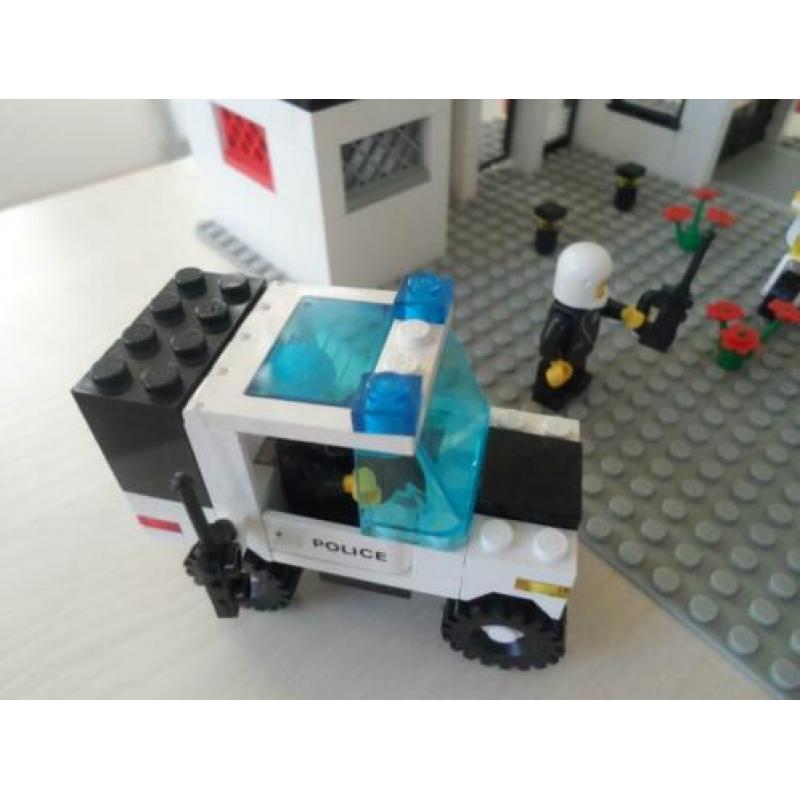 Te koop lego politiebureau.