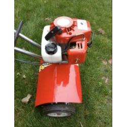 Benzine verticuteermachine