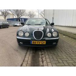 Jaguar S-Type 3.0 V6 SPORT