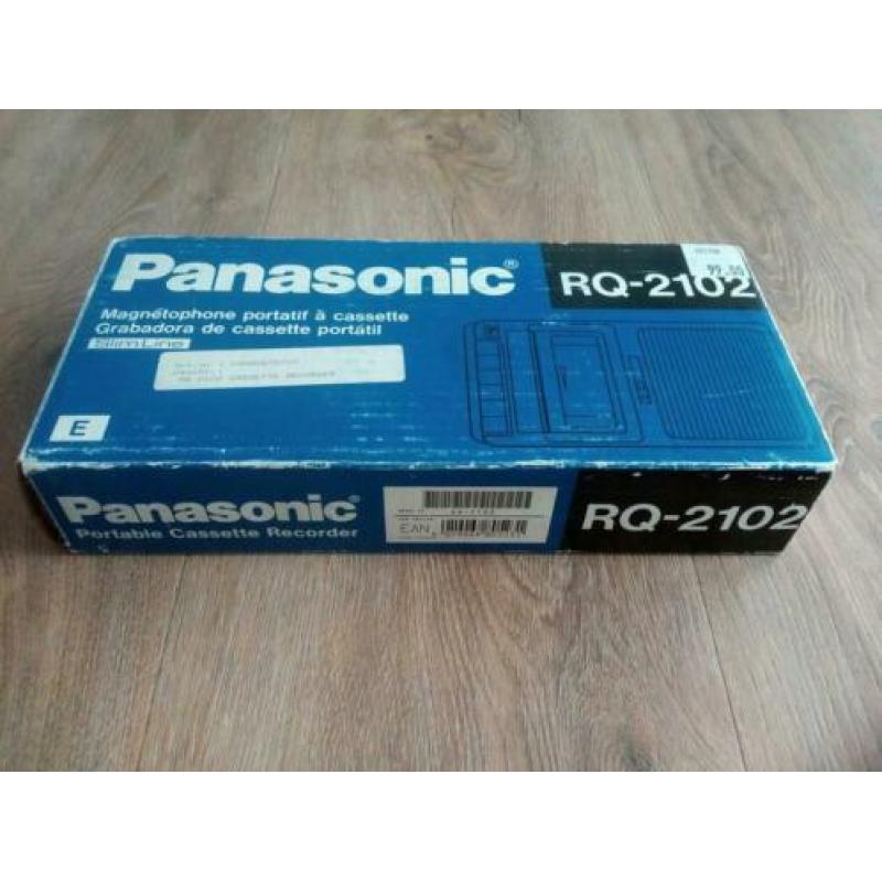 Vintage Panasonic cassetterecorder RQ-2102